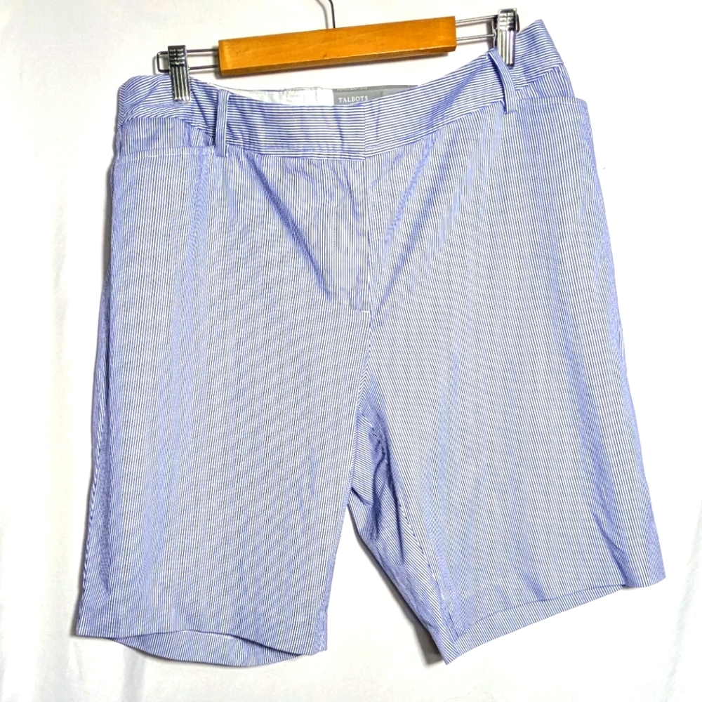 NWT Women's Talbots Perfect Short Bermuda/Walking Pin Stripe Blue/White‎ 16W